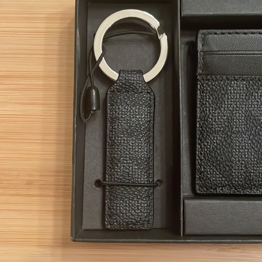 Brand New Michael Kors Black Jet Set Card Holder Case & Matching Keychain